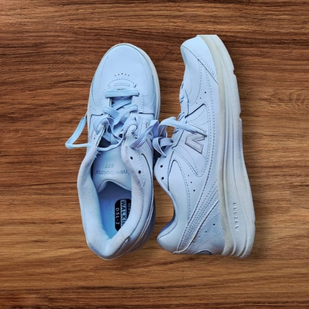 New Balance White Sneakers. Women.